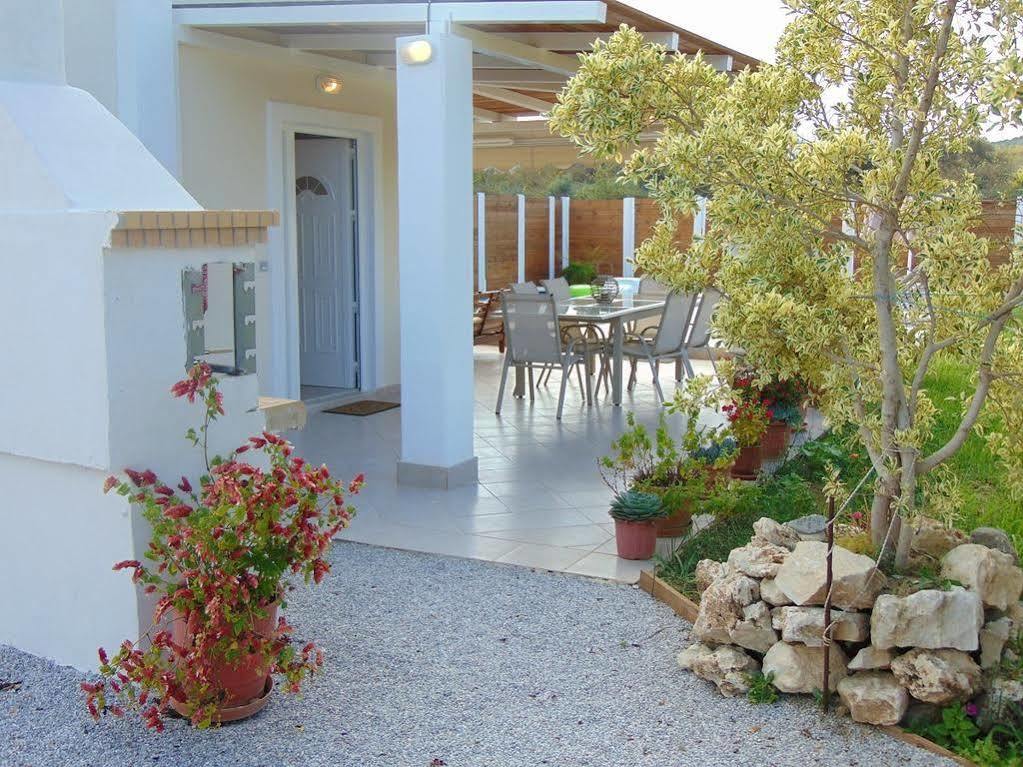 Villa Campos- Less Than 5-Min Walk To Kalivaki Beach Джорджополис Екстериор снимка