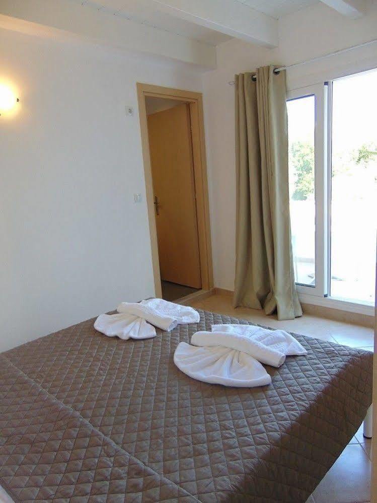 Villa Campos- Less Than 5-Min Walk To Kalivaki Beach Джорджополис Екстериор снимка