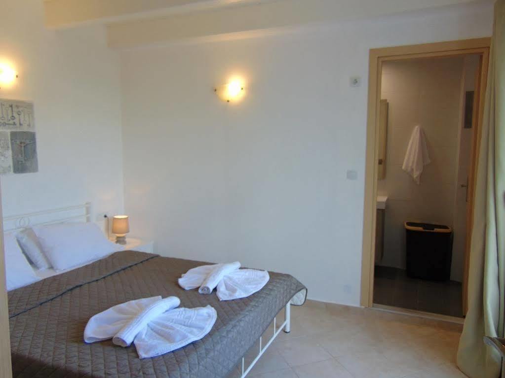Villa Campos- Less Than 5-Min Walk To Kalivaki Beach Джорджополис Екстериор снимка