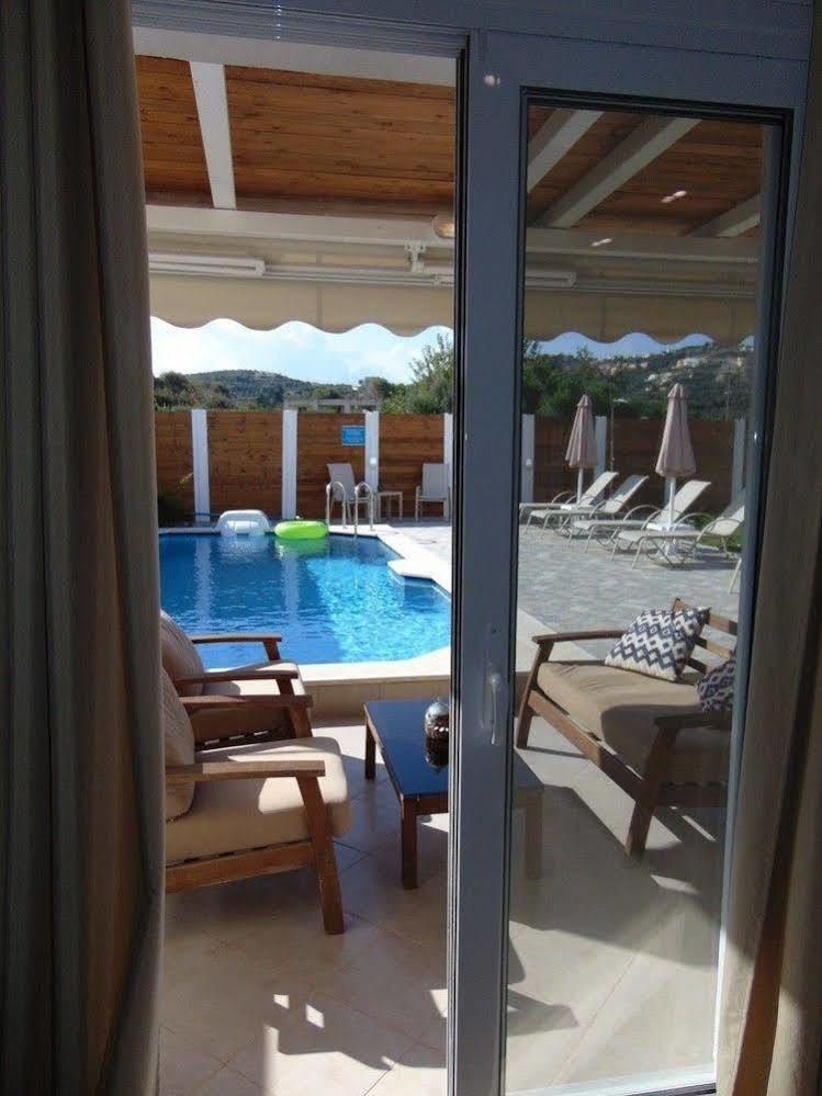 Villa Campos- Less Than 5-Min Walk To Kalivaki Beach Джорджополис Екстериор снимка